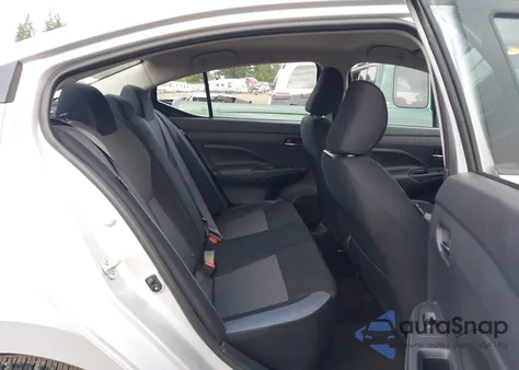 2025 Nissan Versa 1.6 Sv z USA, uszkodzony, nr VIN 3N1CN8EV7SL842070